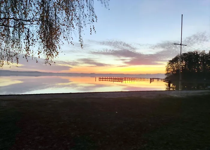 Neubau-ferienwohnung Mit Panorama-seeblick *